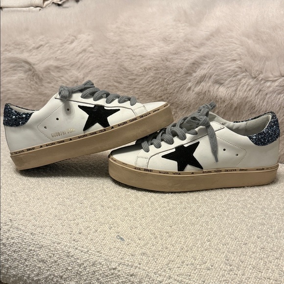 Golden Goose Shoes - Golden Goose Hi Star low-top sneakers.